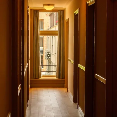 Den Eikenboom Szálloda Loenen