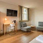Hotell Den Eikenboom Loenen