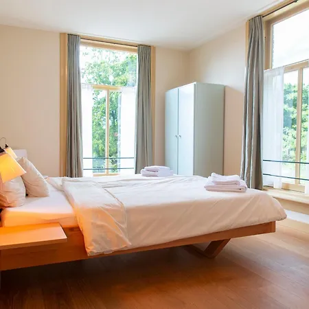 Den Eikenboom Hotel *