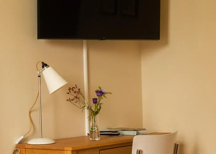 Den Eikenboom Hotell Loenen