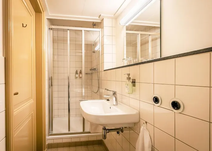 Hotel Den Eikenboom Loenen