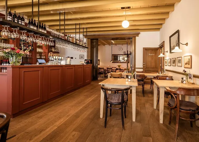 Den Eikenboom Loenen